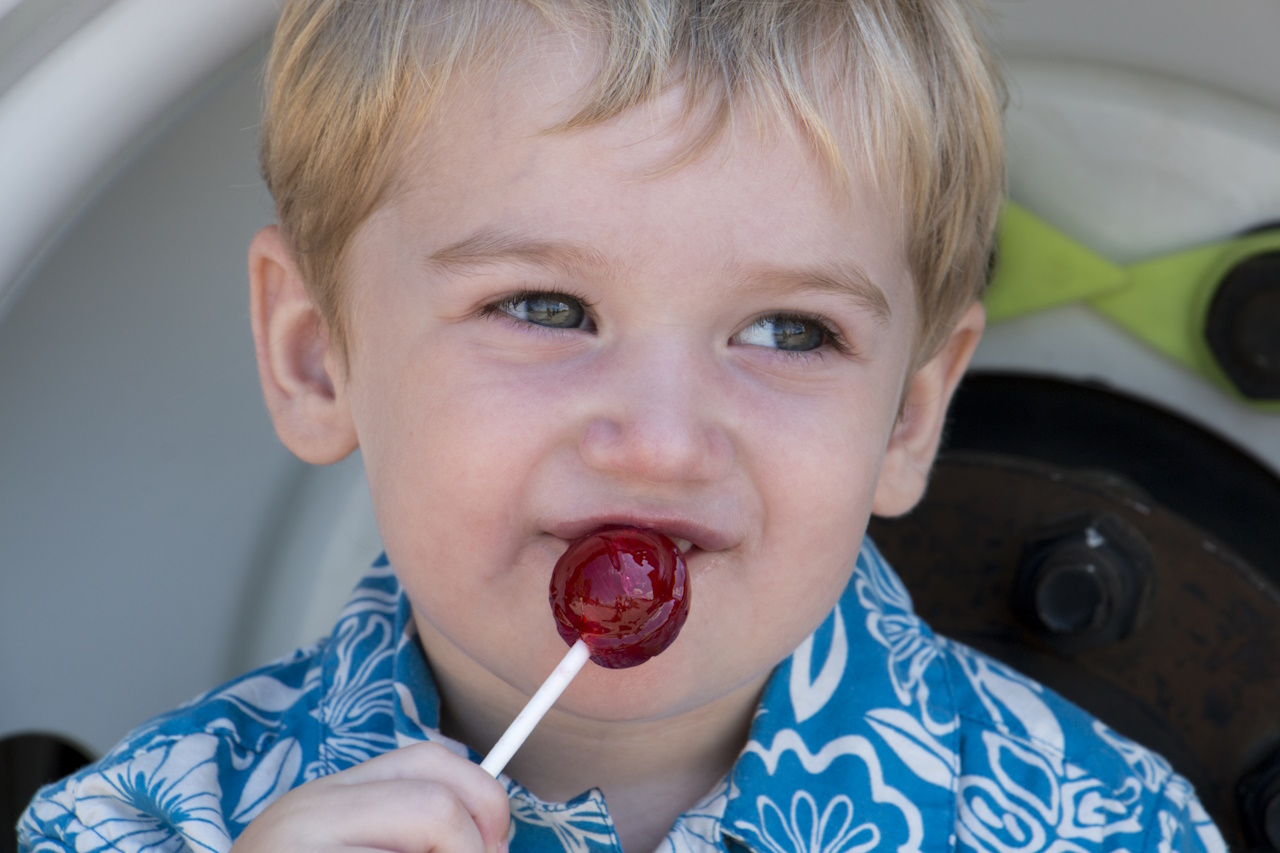 Zuccheri e carie nei denti dei Bambini